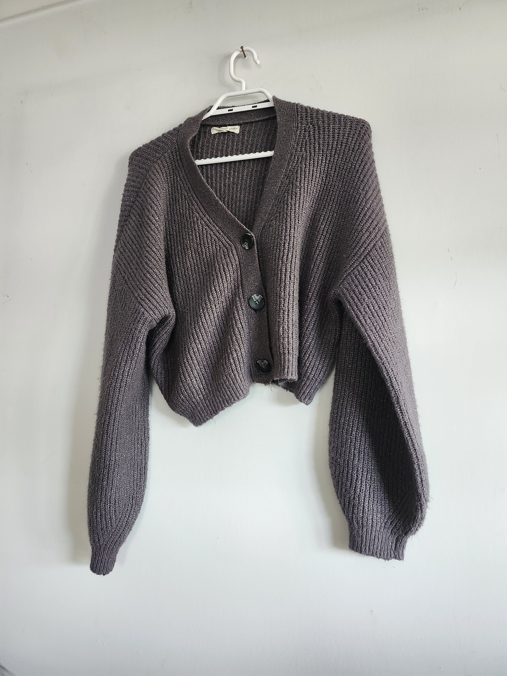 Urban Outfitters Super Soft Cropped Cardigan | Dark Grey/Brown | XS